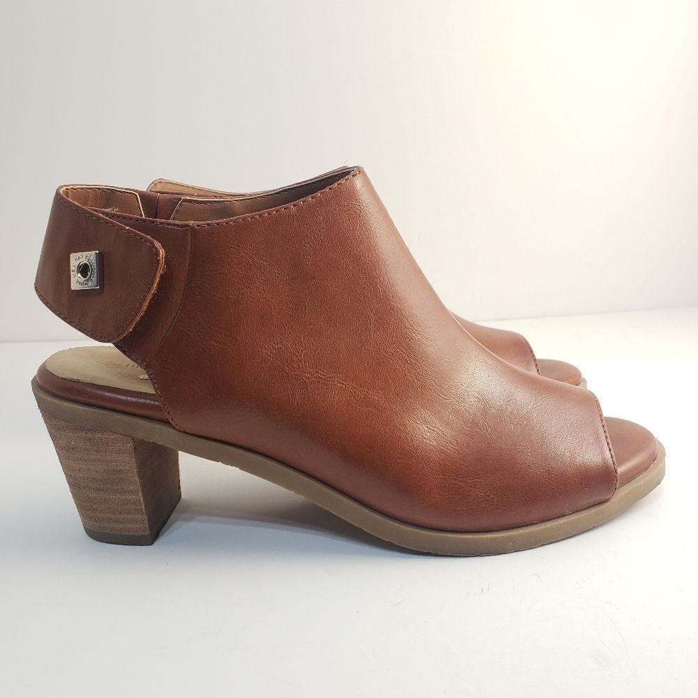 Lindsey Phillips Ansley brown open toe heels
